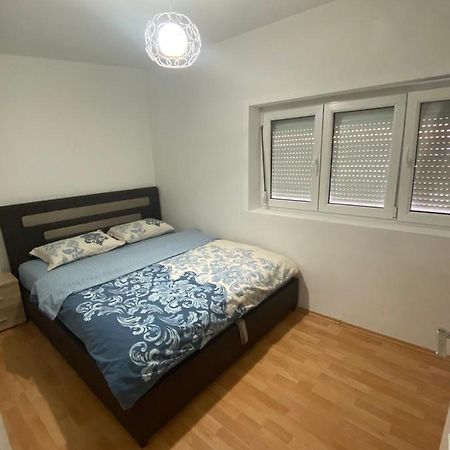 Apartman Niksic 아파트 외부 사진